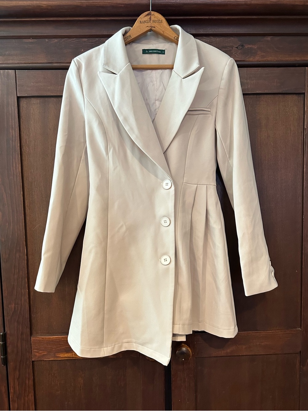 ZJ sea clearness • Women’s angled suit blazer • coat • jacket